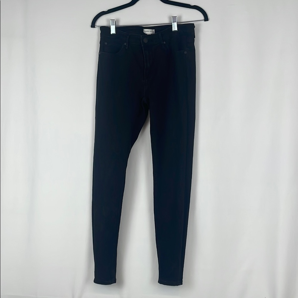 Kendall & Kylie Black Low Rise Skinny Jeans  - Size 7/8